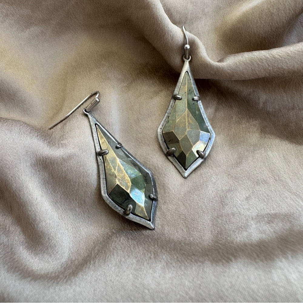 Kendra Scott Pewter Olivia Drop Earrings